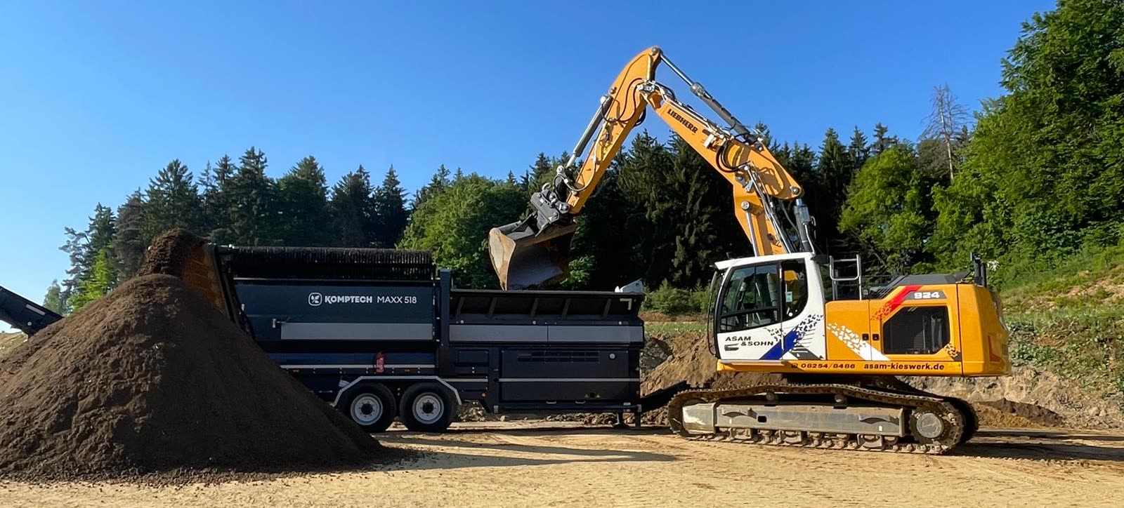 Mobile Trommelsiebanlage Komptech MAXX 518 im Einsatz bei Franz Asam + Sohn